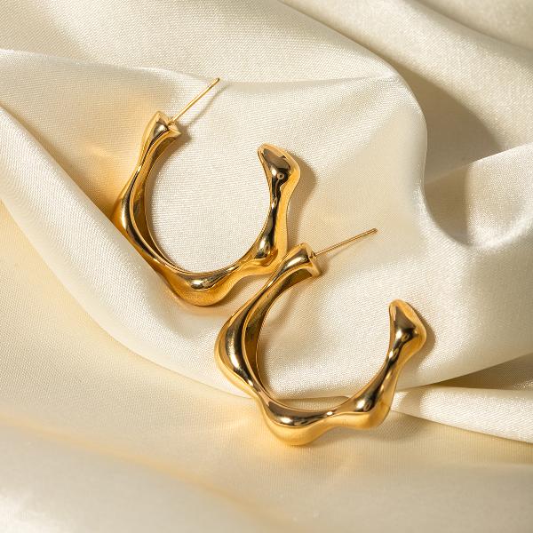 Geometric 18k gold plated earrings