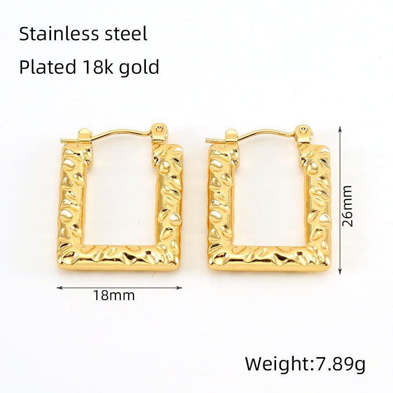 Vintage style 18k gold plated ear studs