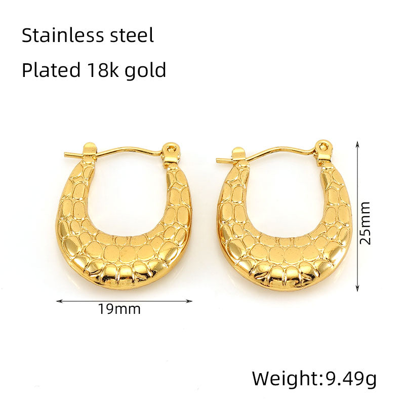 Vintage style 18k gold plated ear studs