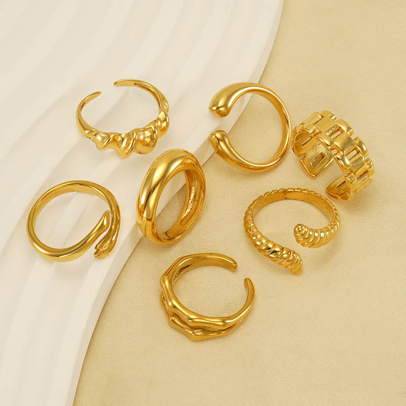 Geometric ring 18k gold plated open