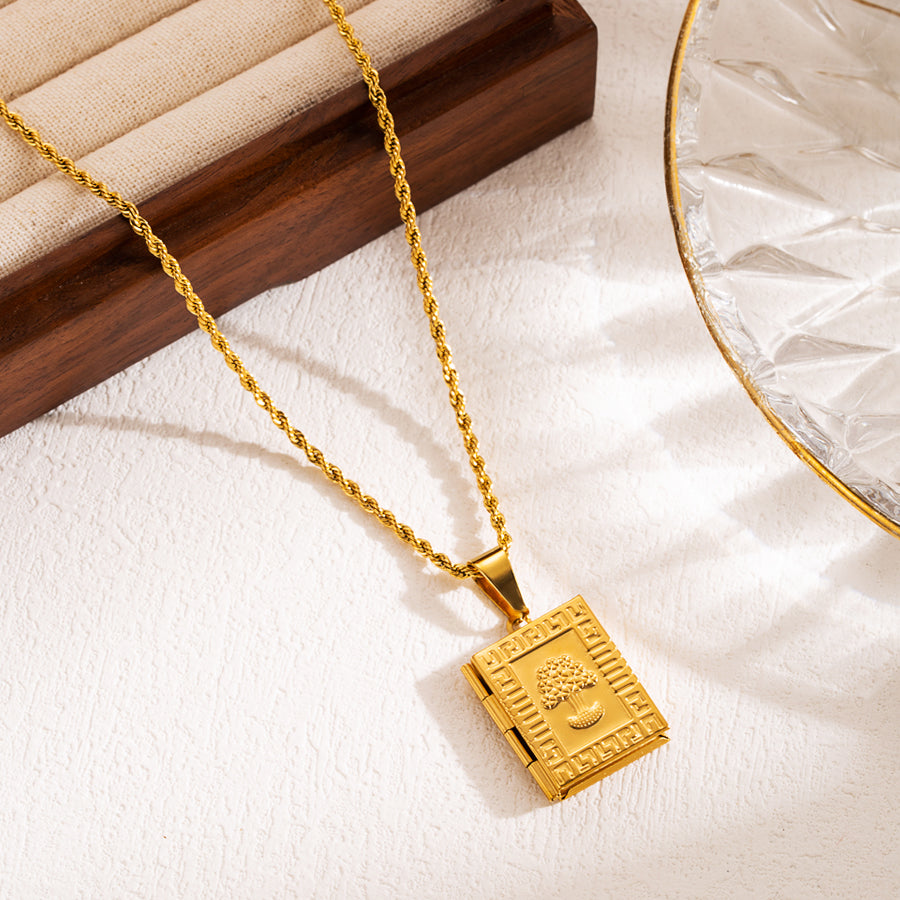 Modern square heart shape shell 18k gold plated pendant necklace