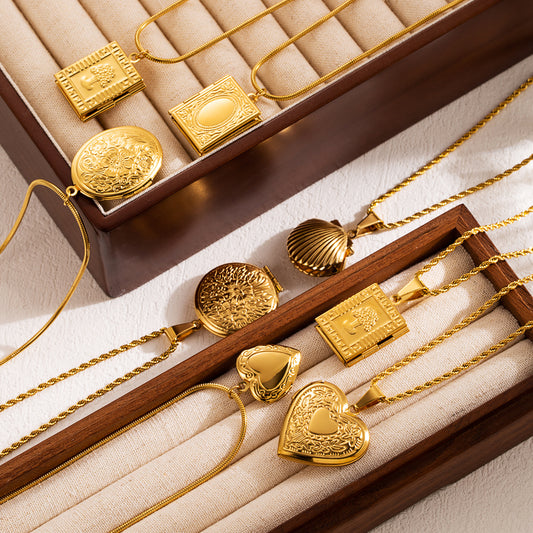 Modern square heart shape shell 18k gold plated pendant necklace