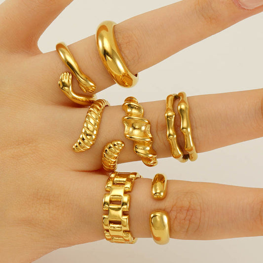Geometric ring 18k gold plated open